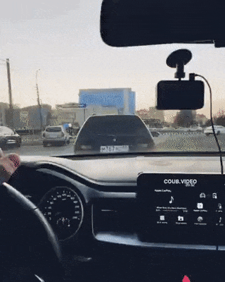 Car pisses on another car