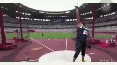 Discus throwing parody