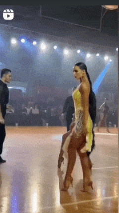 Dancer and waiting for toilet