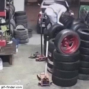 Car tires and vulcanizer