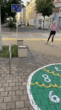 Amazing tricks with rolls